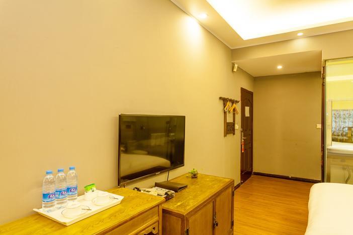 Starway Flower Hotel Chengdu Room photo
