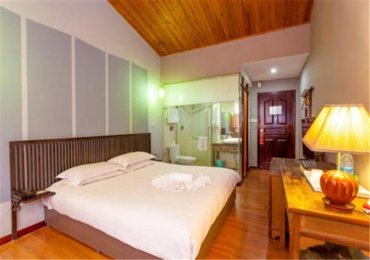 Starway Flower Hotel Chengdu Exterior photo
